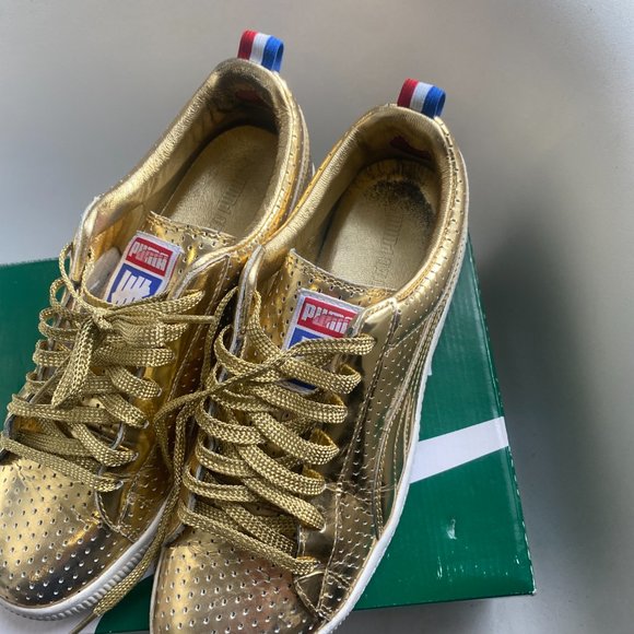 Puma Clyde UNDFT Undefeated 8.0 us Gold Rare - Picture 6 of 6